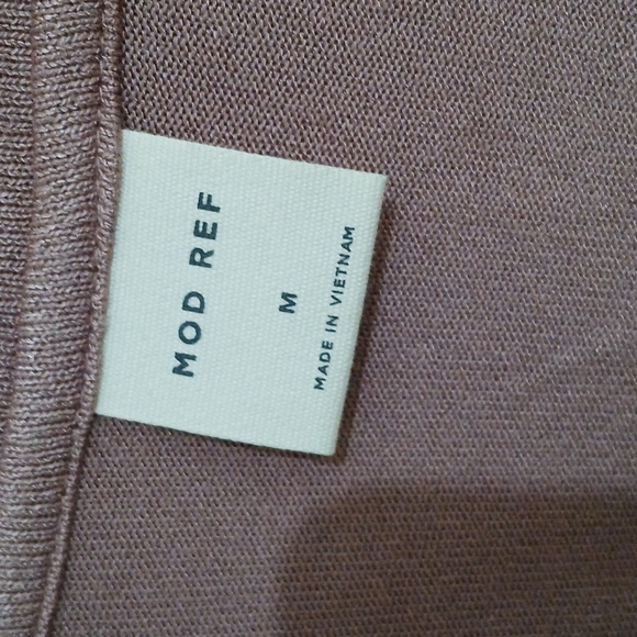 Mod Ref Knit Top - Medium - Picture 4 of 6